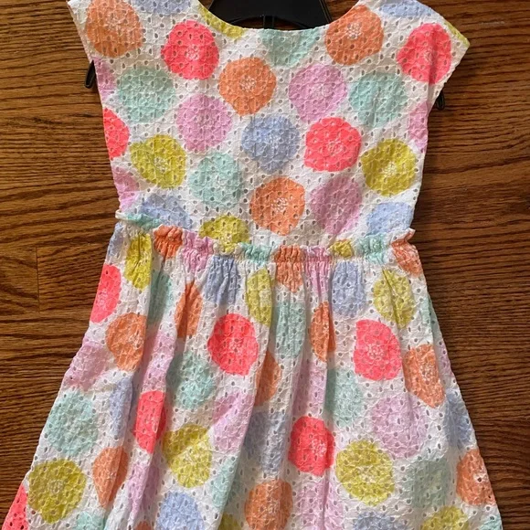 🎯Cat & Jack rainbow colored eyelet dress size 3T. Excellent condition 🎯 - Picture 5 of 6